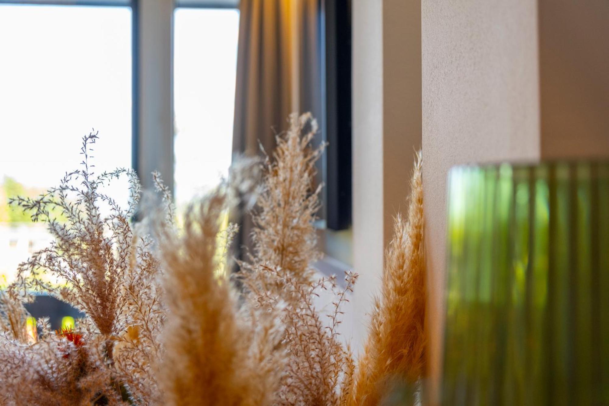 Suite Apartment Modern Getaway - Neu Renoviert - Strobl Am Wolfgangsee Exterior photo