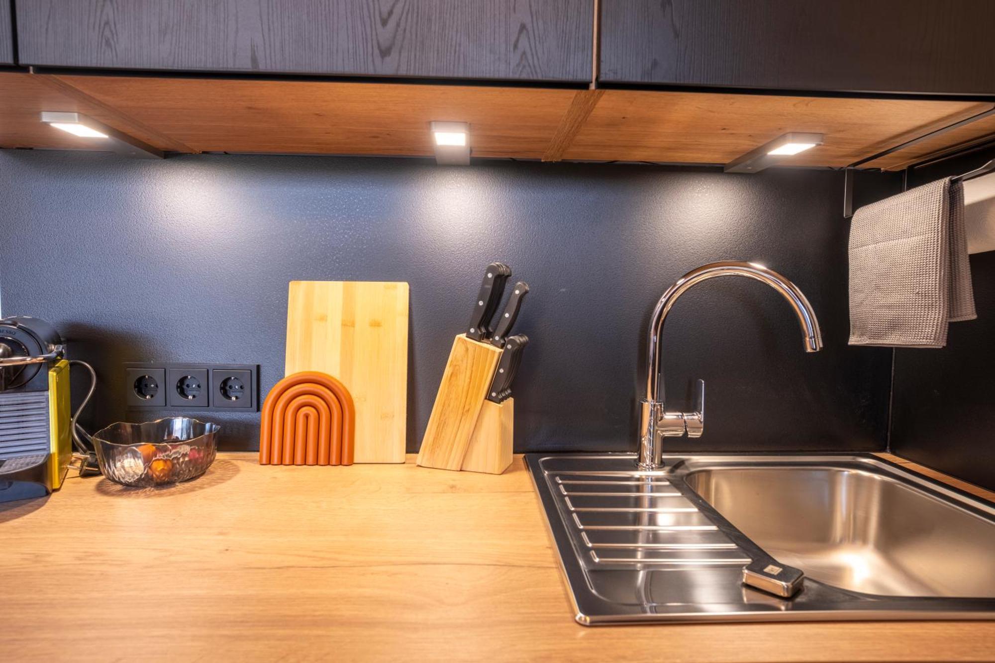 Suite Apartment Modern Getaway - Neu Renoviert - Strobl Am Wolfgangsee Exterior photo